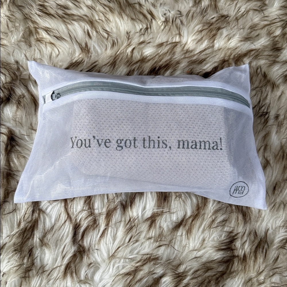 AMMA THE COCOON NURSING COVER